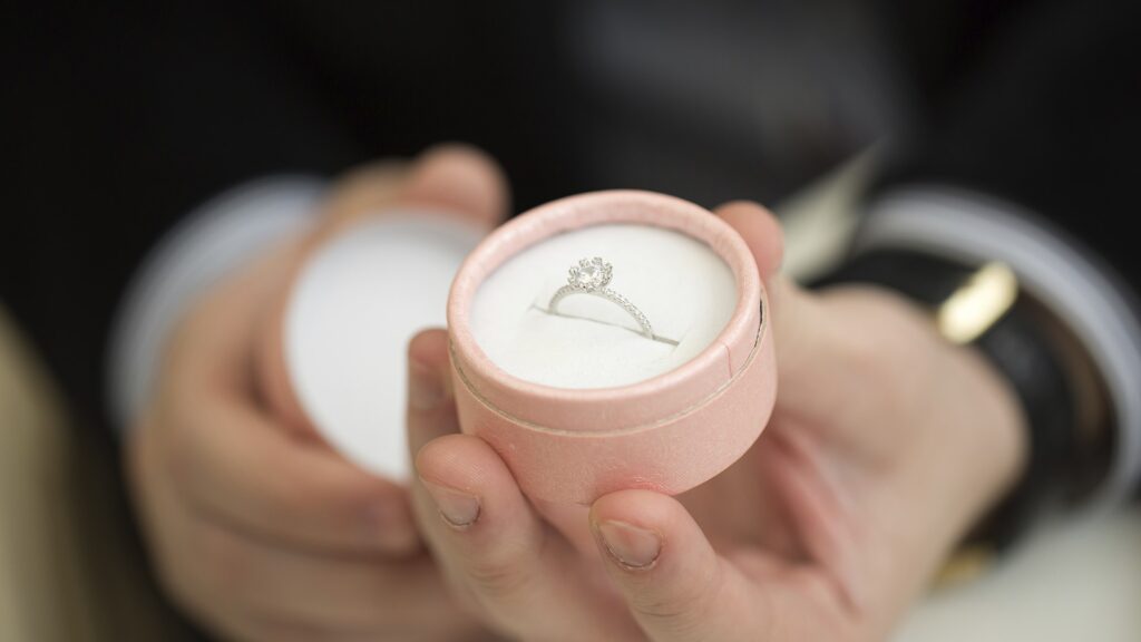 anillos-de-compromiso-de-gia