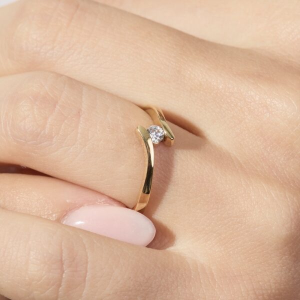 Anillo de Promesa Bri con Cristal