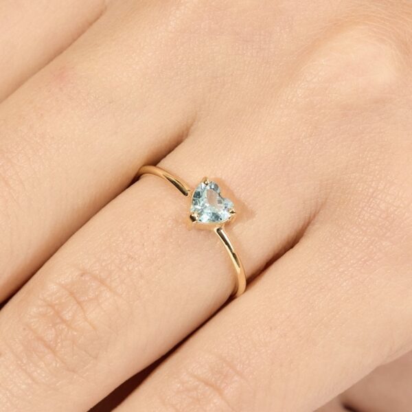 Anillo Anna Corazón con Topacio Azul Natural