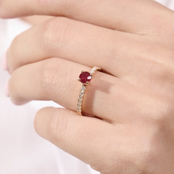 Anillo de Compromiso Rubi (AG10)
