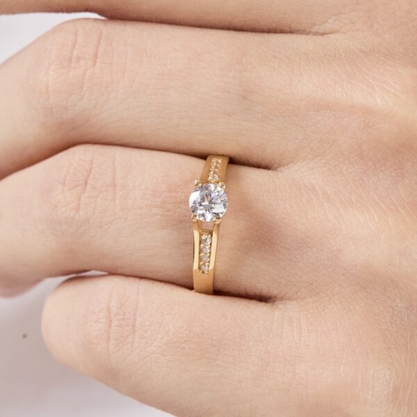 anillo de compromiso