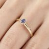 Anillo de Oro con Zafiro